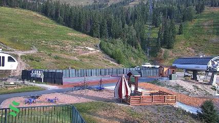 Schweitzer Mountain Resort: The Village (schweitzer.com)