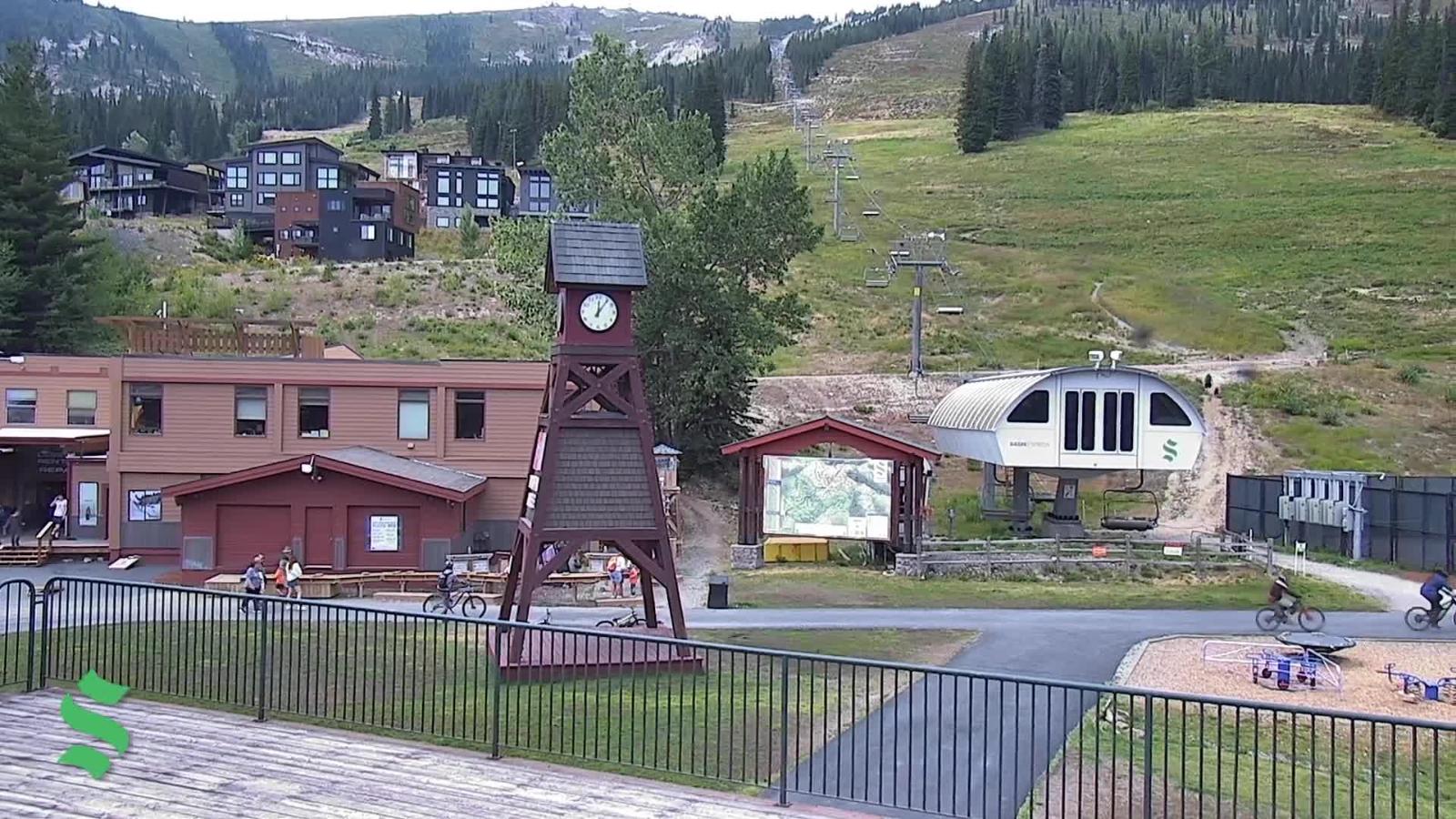 Webcam Schweitzer Mountain Resort: The Village
