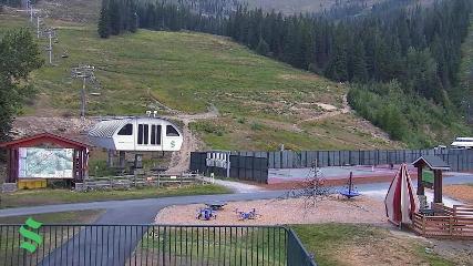 Schweitzer Mountain Resort: The Village (schweitzer.com)