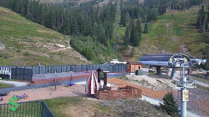 Schweitzer Mountain Resort: The Village (schweitzer.com)