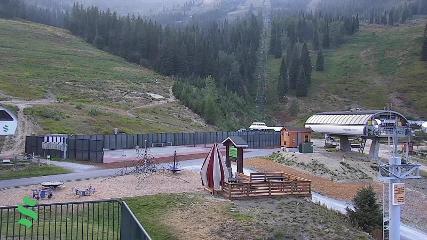 Schweitzer Mountain Resort: The Village (schweitzer.com)