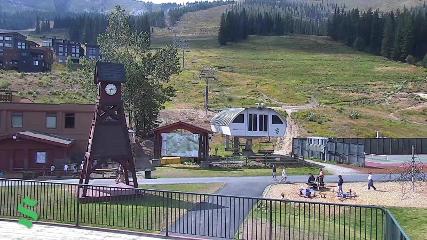 Schweitzer Mountain Resort: The Village (schweitzer.com)