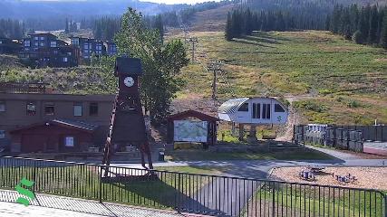 Schweitzer Mountain Resort: The Village (schweitzer.com)