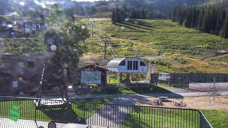 Webcam Schweitzer Mountain Resort: The Village