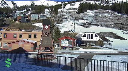 Schweitzer Mountain Resort: The Village (schweitzer.com)