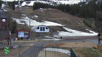 Schweitzer Mountain Resort: The Village (schweitzer.com)