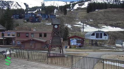 Schweitzer Mountain Resort: The Village (schweitzer.com)