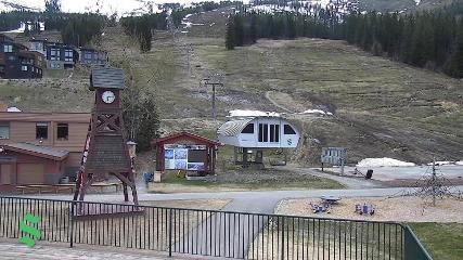 Schweitzer Mountain Resort: The Village (schweitzer.com)