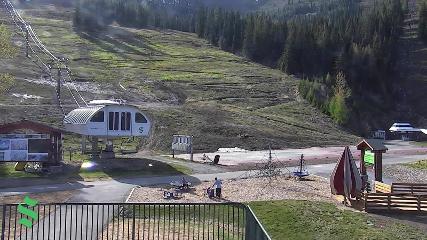 Schweitzer Mountain Resort: The Village (schweitzer.com)