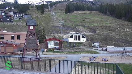 Schweitzer Mountain Resort: The Village (schweitzer.com)