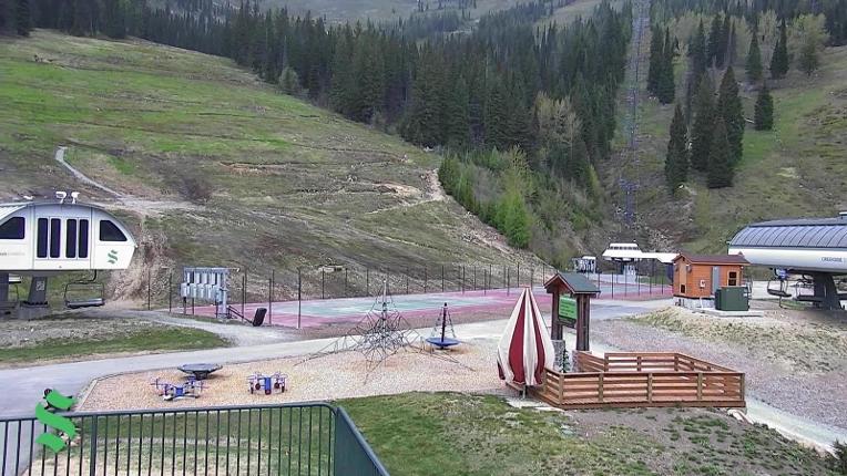 Webcam Schweitzer Mountain Resort: The Village