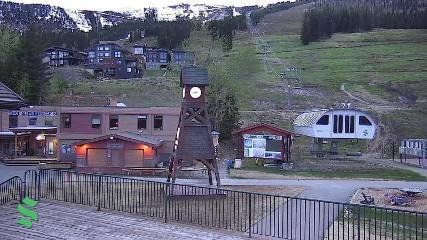 Schweitzer Mountain Resort: The Village (schweitzer.com)