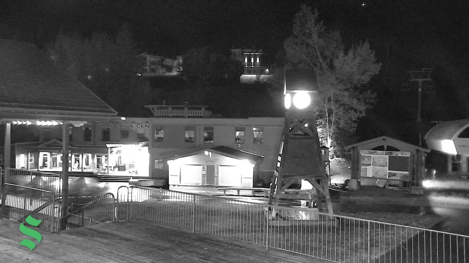 Webcam Schweitzer Mountain Resort: The Village