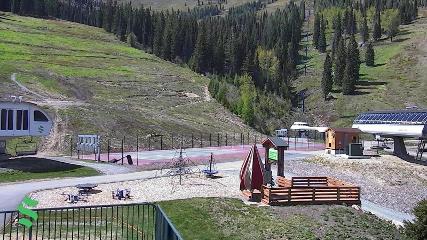 Schweitzer Mountain Resort: The Village (schweitzer.com)