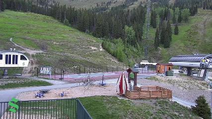 Schweitzer Mountain Resort: The Village (schweitzer.com)