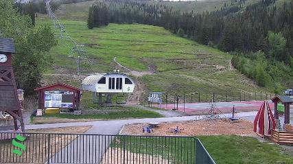 Schweitzer Mountain Resort: The Village (schweitzer.com)