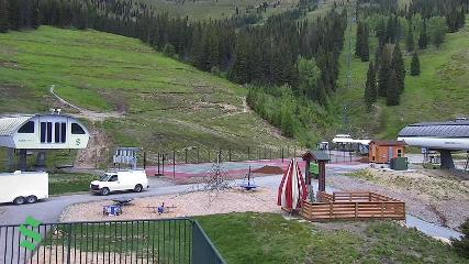 Schweitzer Mountain Resort webcam