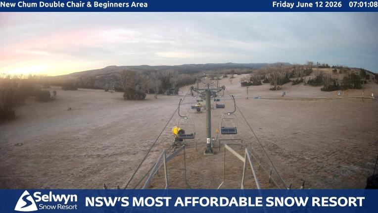 Webcam Selwyn Snowfields: New chum