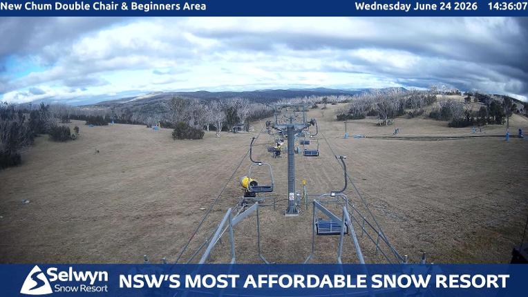 Webcam Selwyn Snowfields: New chum