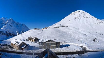 Serre Chevalier: Col du Lautaret - 2058m (serre-chevalier.com)