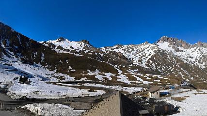 Serre Chevalier: Col du Lautaret - 2058m (serre-chevalier.com)