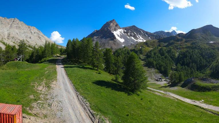 Webcam Serre Chevalier: Monetier - 2176m