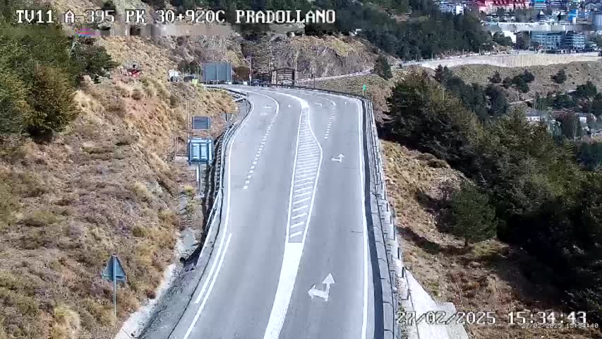 Webcam Sierra Nevada: Carretera acceso