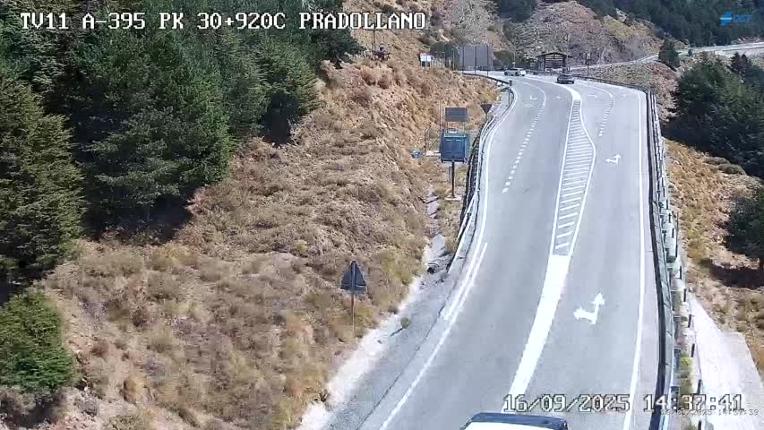 Webcam Sierra Nevada: Carretera acceso