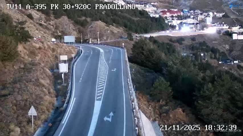 Webcam Sierra Nevada: Carretera acceso