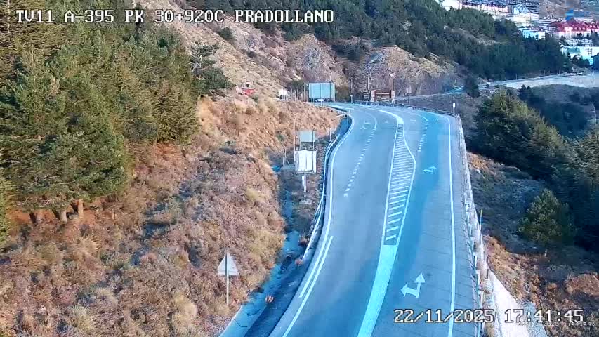 Webcam Sierra Nevada: Carretera acceso