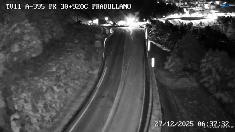 Webcam Sierra Nevada: Carretera acceso