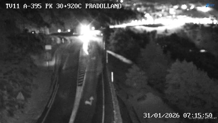 Webcam Sierra Nevada: Carretera acceso