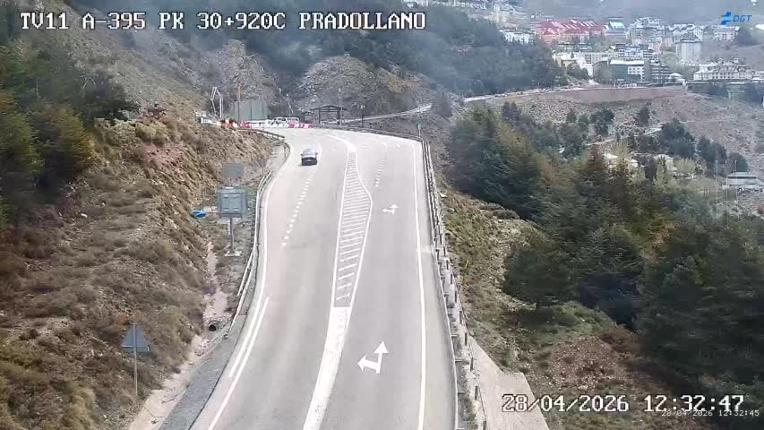Webcam Sierra Nevada: Carretera acceso