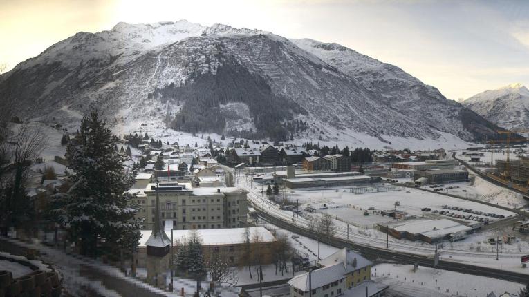 Webcam SkiArena - Andermatt Sedrun: Bäzberg, Andermatt