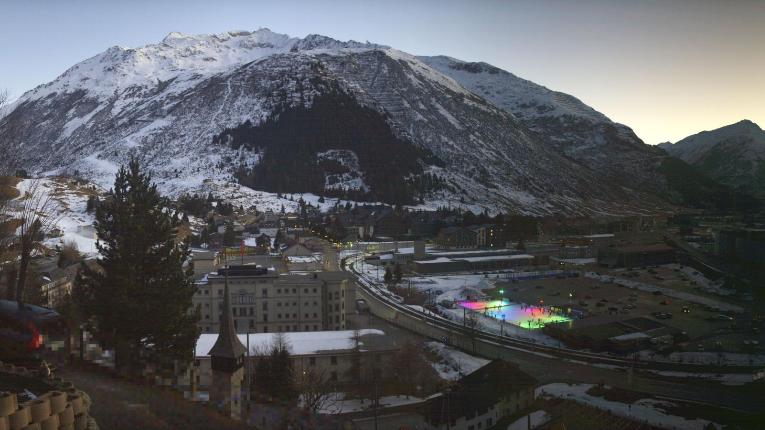 Webcam SkiArena - Andermatt Sedrun: Bäzberg, Andermatt