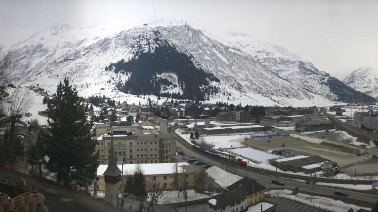 Webcam SkiArena - Andermatt Sedrun: Bäzberg, Andermatt