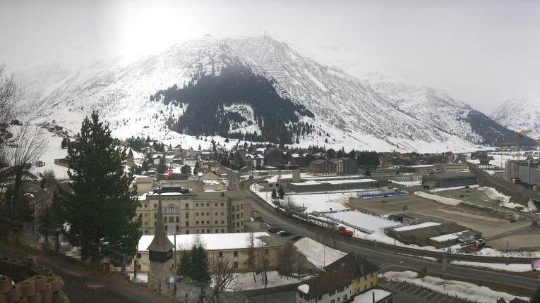 Webcam SkiArena - Andermatt Sedrun: Bäzberg, Andermatt