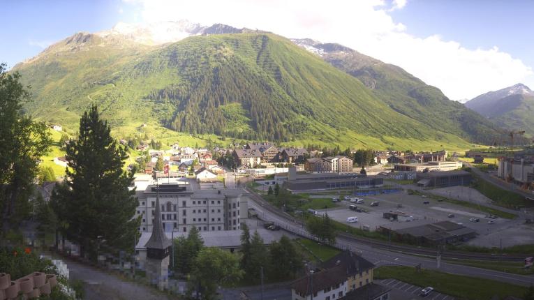 Webcam SkiArena - Andermatt Sedrun: Bäzberg, Andermatt