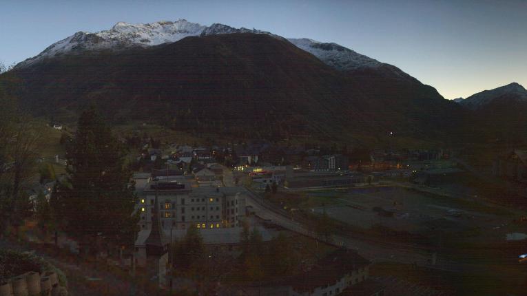 Webcam SkiArena - Andermatt Sedrun: Bäzberg, Andermatt