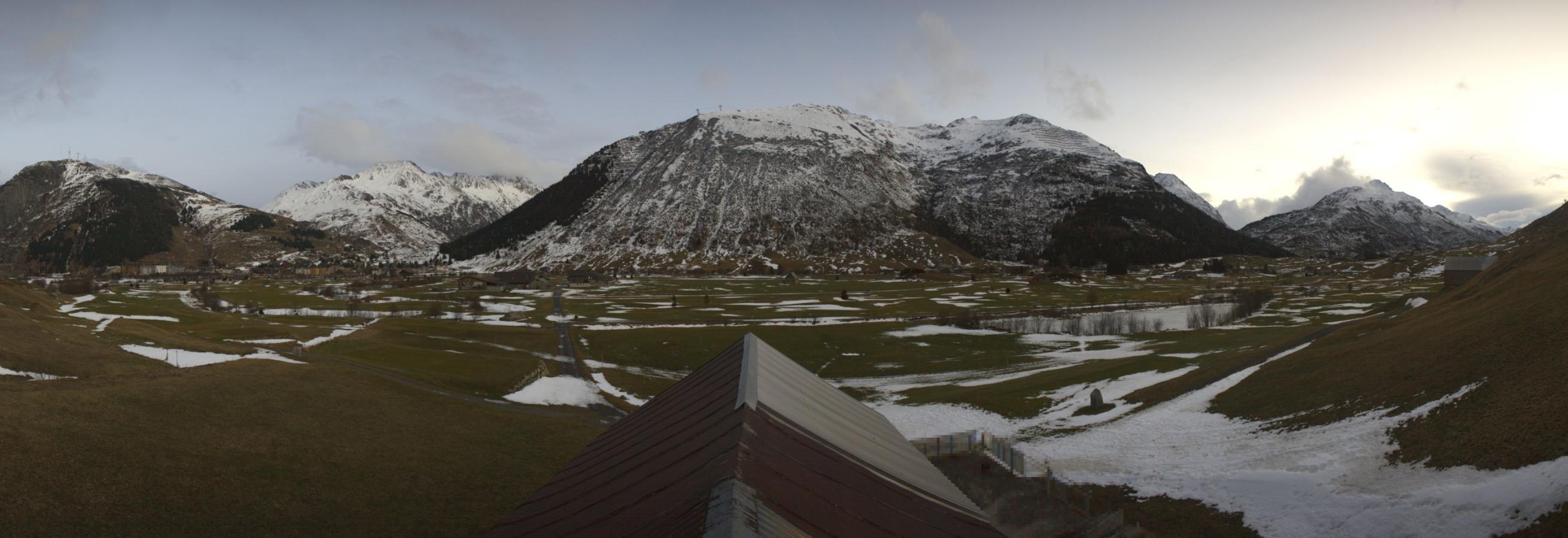 Webcam SkiArena - Andermatt Sedrun: Golfplatz