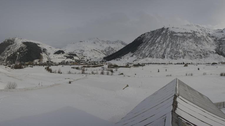 Webcam SkiArena - Andermatt Sedrun: Golfplatz