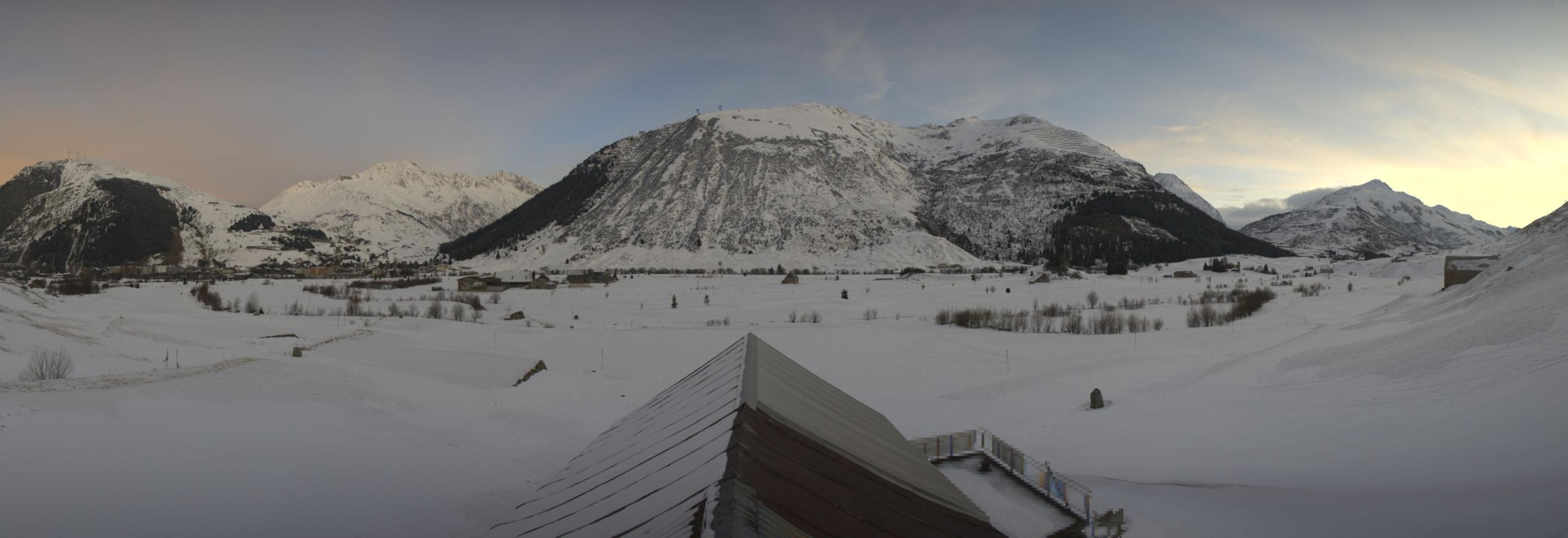 Webcam SkiArena - Andermatt Sedrun: Golfplatz