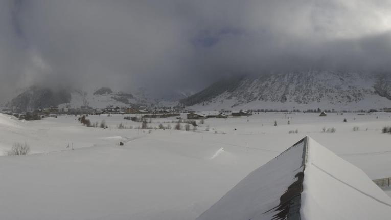 Webcam SkiArena - Andermatt Sedrun: Golfplatz