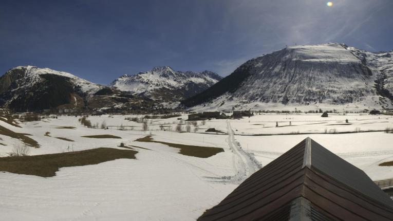 Webcam SkiArena - Andermatt Sedrun: Golfplatz