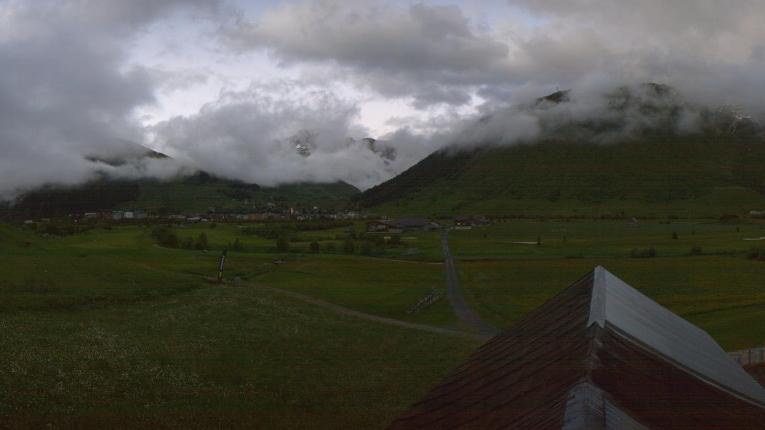 Webcam SkiArena - Andermatt Sedrun: Golfplatz