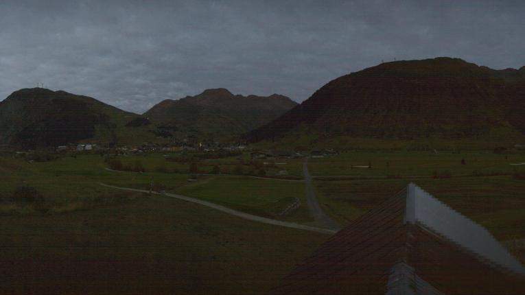 Webcam SkiArena - Andermatt Sedrun: Golfplatz