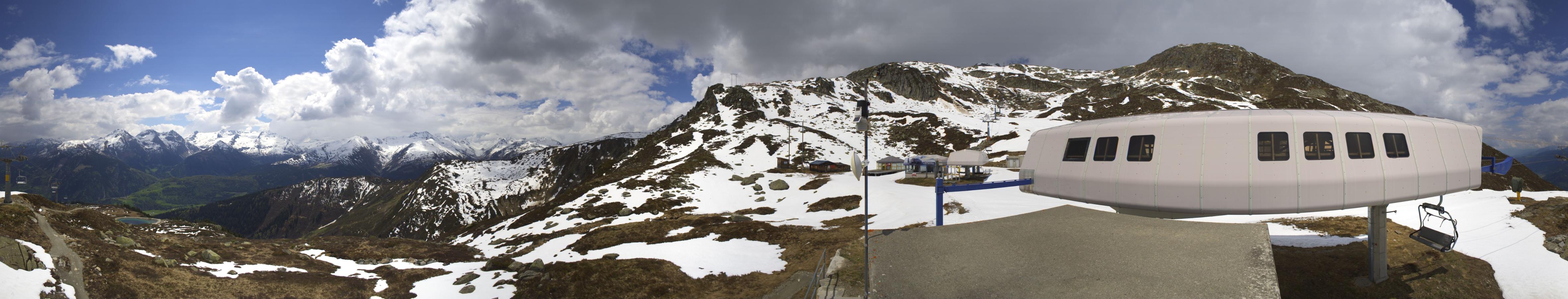 Webcam SkiArena - Andermatt Sedrun: Mittelstation Gendusas, Disentis