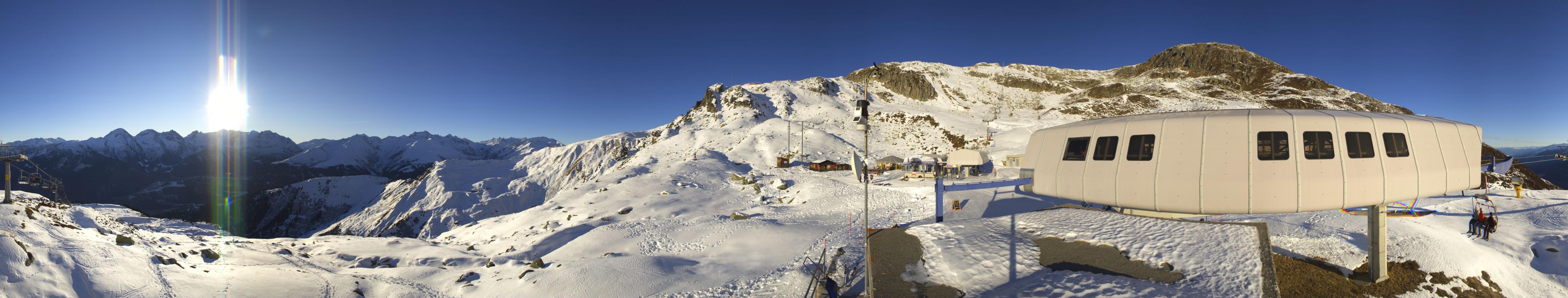 Webcam SkiArena - Andermatt Sedrun: Mittelstation Gendusas, Disentis