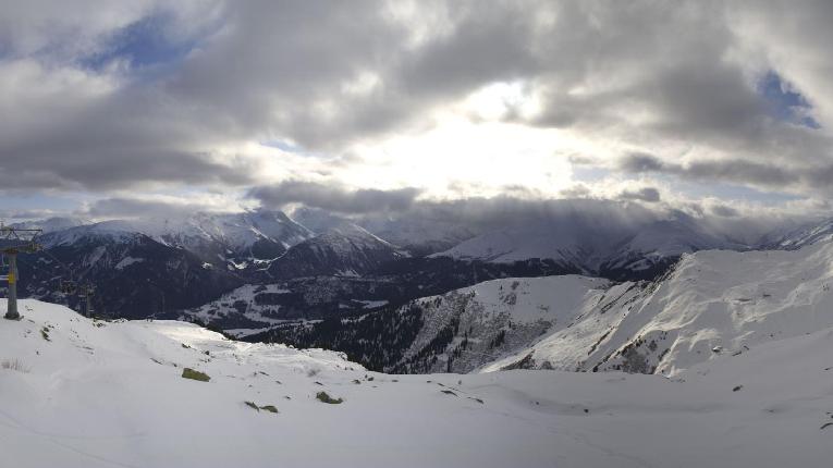 Webcam SkiArena - Andermatt Sedrun: Mittelstation Gendusas, Disentis