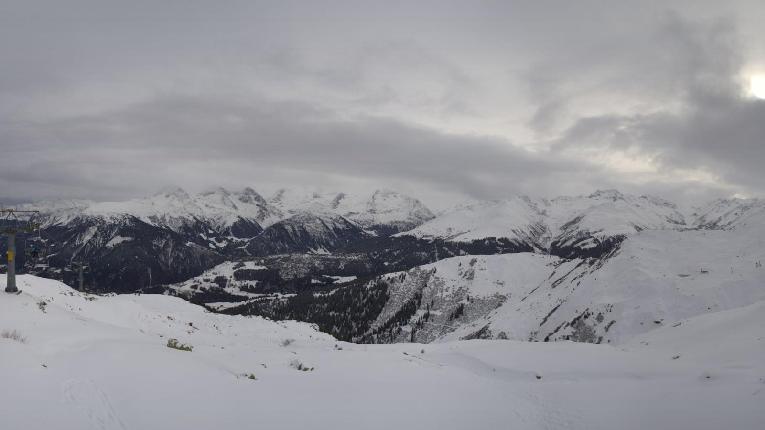 Webcam SkiArena - Andermatt Sedrun: Mittelstation Gendusas, Disentis